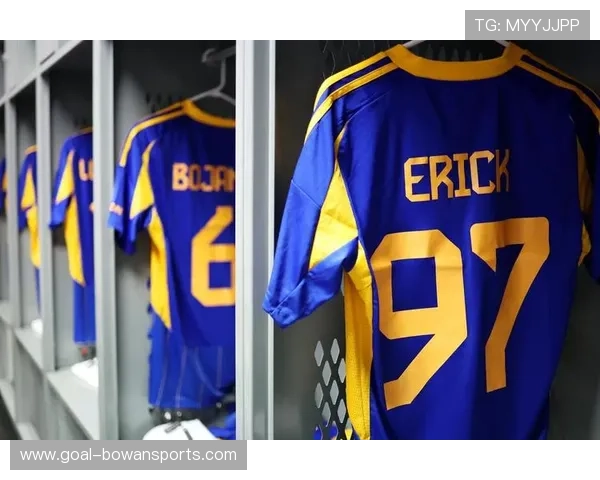 穿着25号球衣的足球明星盘点及其职业生涯成就分析